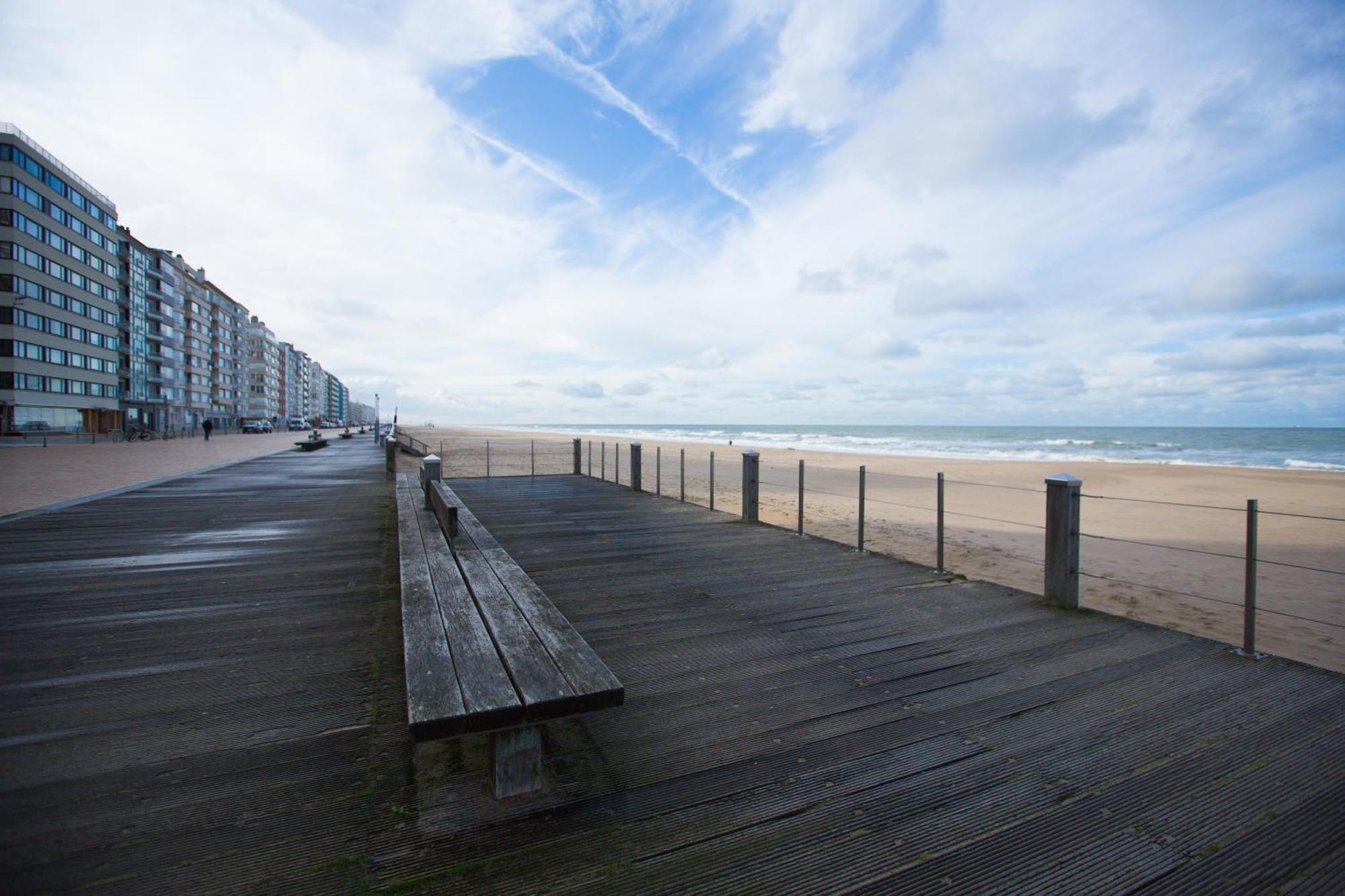 Bright Apartment With Sea View Ostend Exterior photo